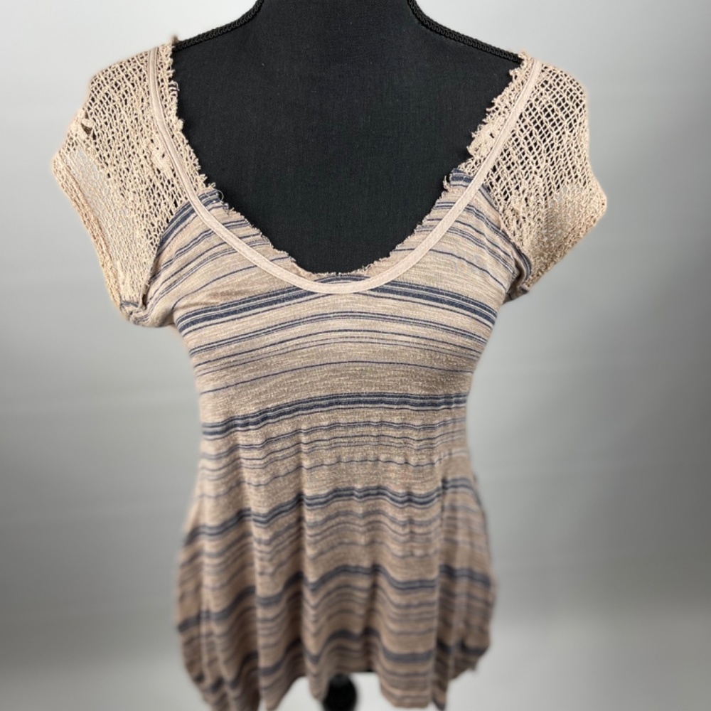 Language Tank, Boho - Picture 4 of 4